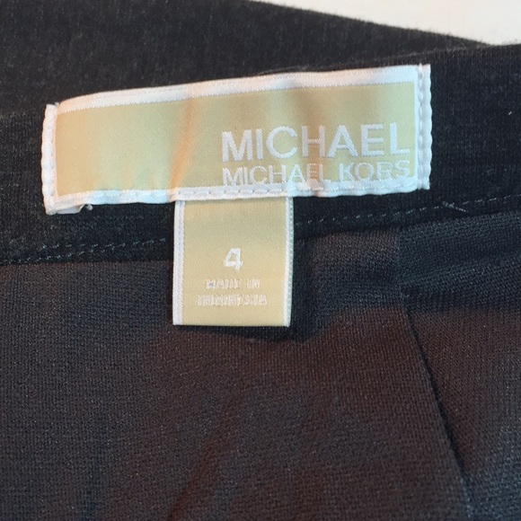 Michael Kors dark slate skirt, size 4, mint look! - Picture 4 of 8